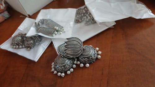 Gauhaar Jhumka