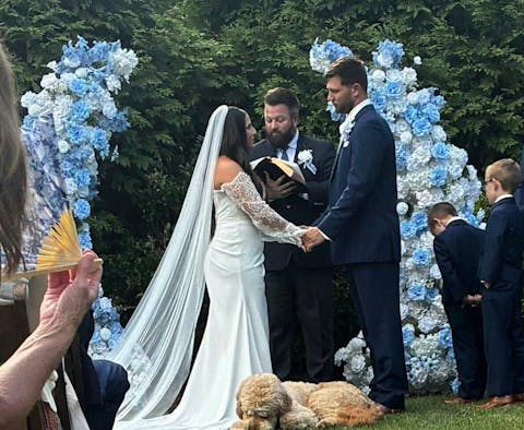 Backdrop Flower in Blue/White