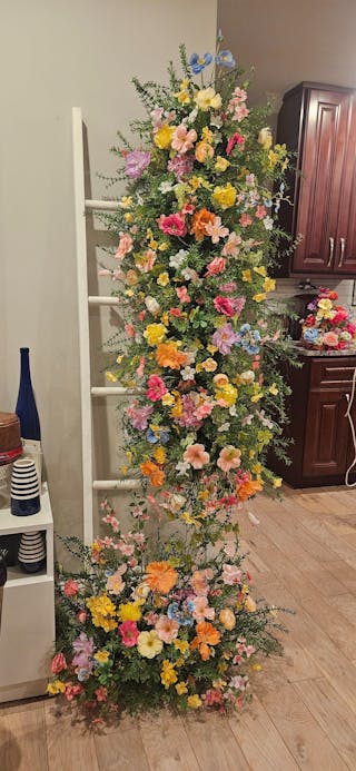 Aisle & Open-Ended Flower Arch in Colorful/Green