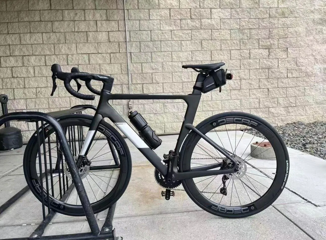 Fuoco Top 2025 Full Carbon Road Bike Complete 105 R7120 – Java Bike ...