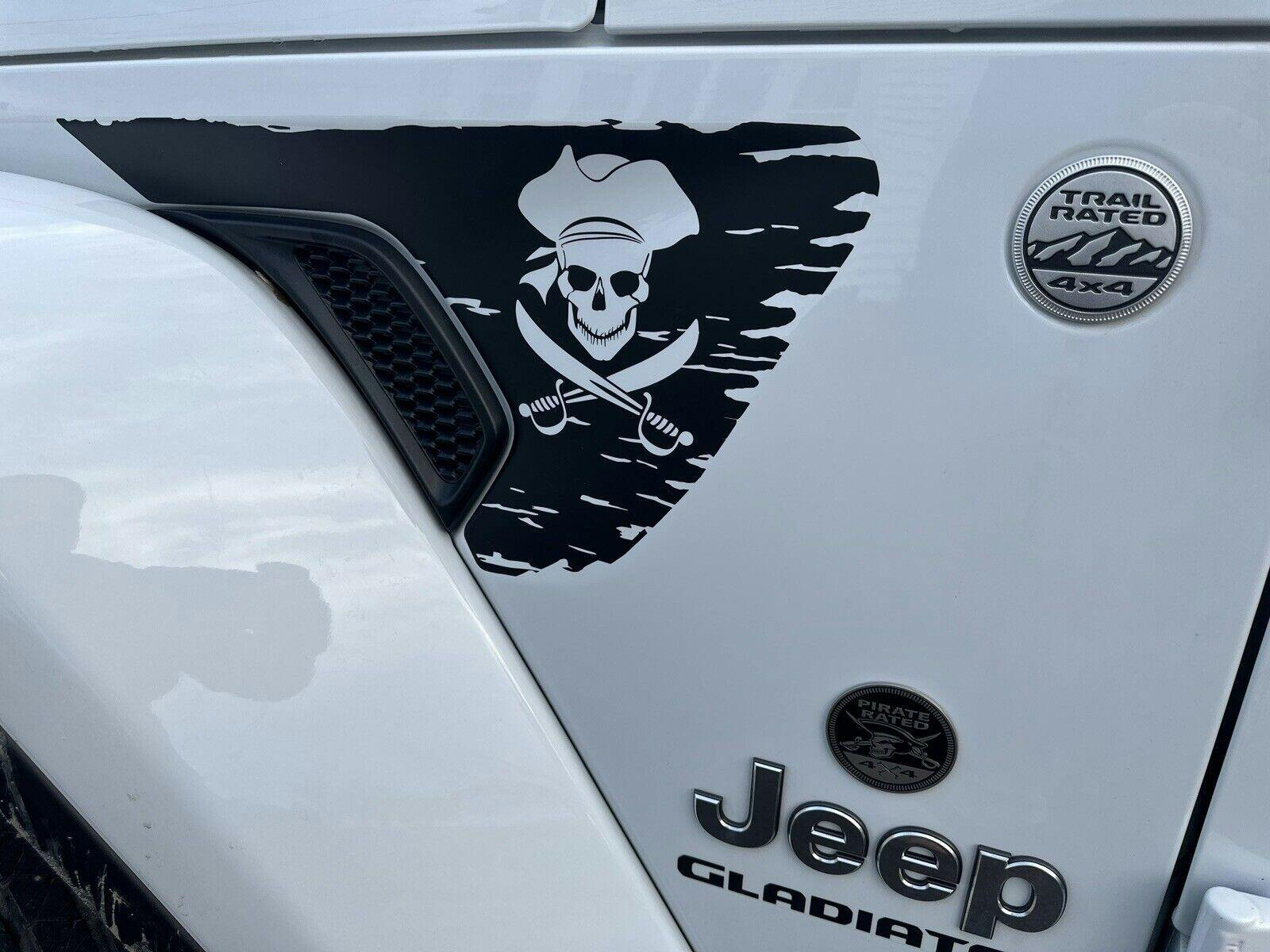 Jolly Roger Pirate Flag Fender Vent | JL/JT | JDS
