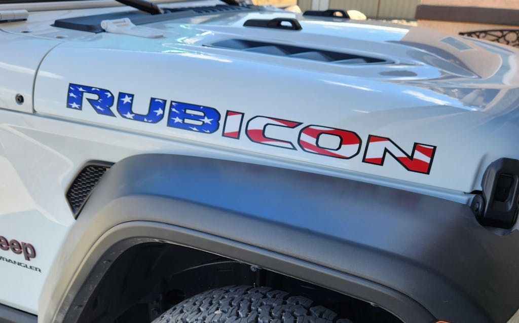 Rubicon Hood Lettering - American Flag – Jeep Graphic Studio