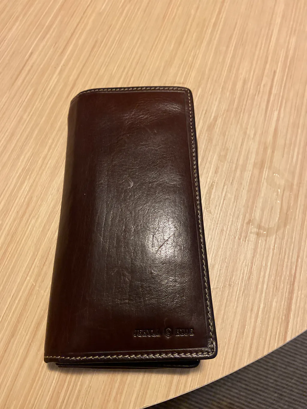 Large Travel And Mobile Wallet Shop Jekyll & Hide Australia
