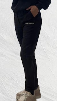 ＼12月12日新発売 ／Heat Flex Pants ゴルフパンツ レディース 黒 冬 裏起毛 保温 防寒 伸縮性 上品 エレガント テーパードパンツ ウィンターパンツ JH25-P070