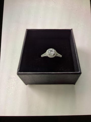 925 Sterling Silver 1ct Round Centre Cz with Double Halo Ring