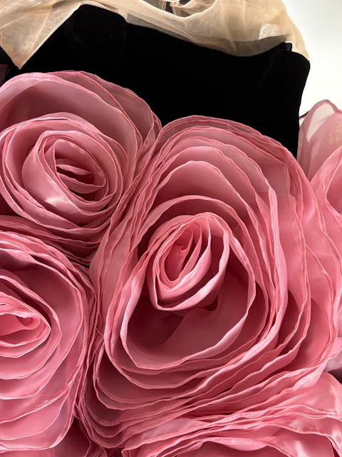 Pink Flower Girl Dress for Girls Ball Gown with 3D Rose Design for Party D260