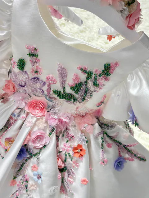 White Flower Girl Dress for Girls 3D Floral Puff Sleeve Ball Gown for Wedding D274