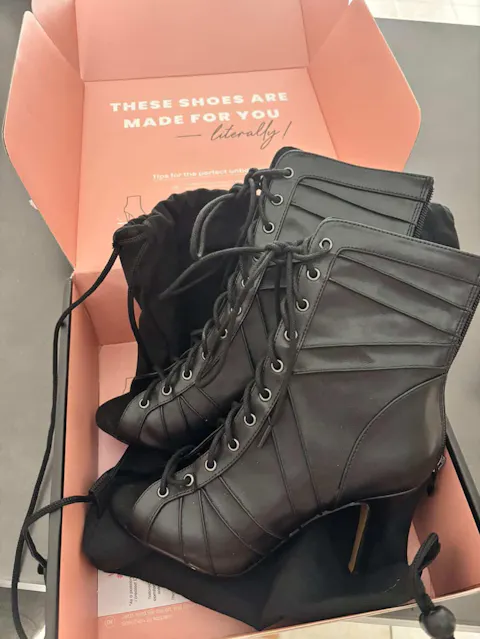 Kelly negro - Tacones de aguja - Personalizable