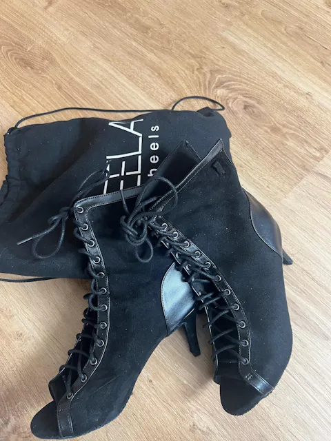 Emily noir - Talons stilettos - Personnalisable