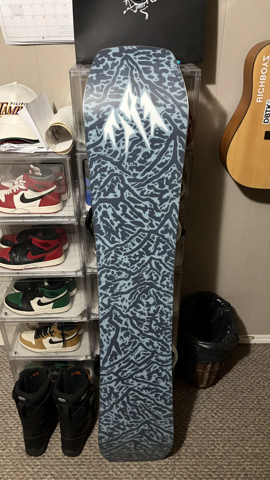 JONES AVIATOR 156 アビエイター Jones Aviator Snowboard (Used Demo