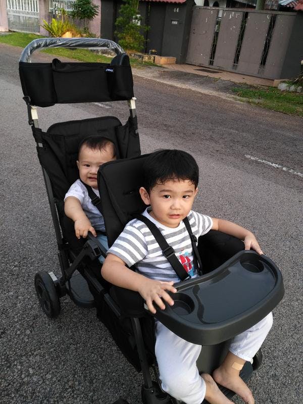 Caboose Too Ultralight Sit And Stand Tandem Double Stroller