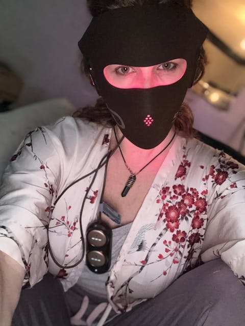 Máscara Facial de Terapia de Luz Láser