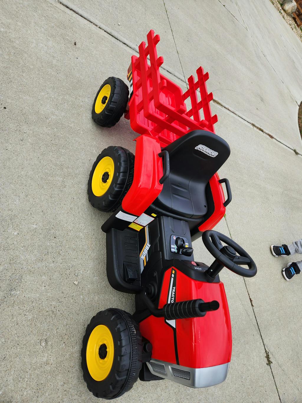 JOYMOR Ride on Tractor w/ Trailer 12V Electric Toy Tractor w/ Remote