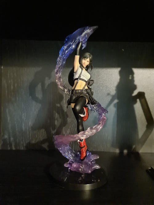 FINAL FANTASY VII REBIRTH COMMEMORATIVE KUJI - LAST ONE PRIZE TIFA LOCKHART FIGURE