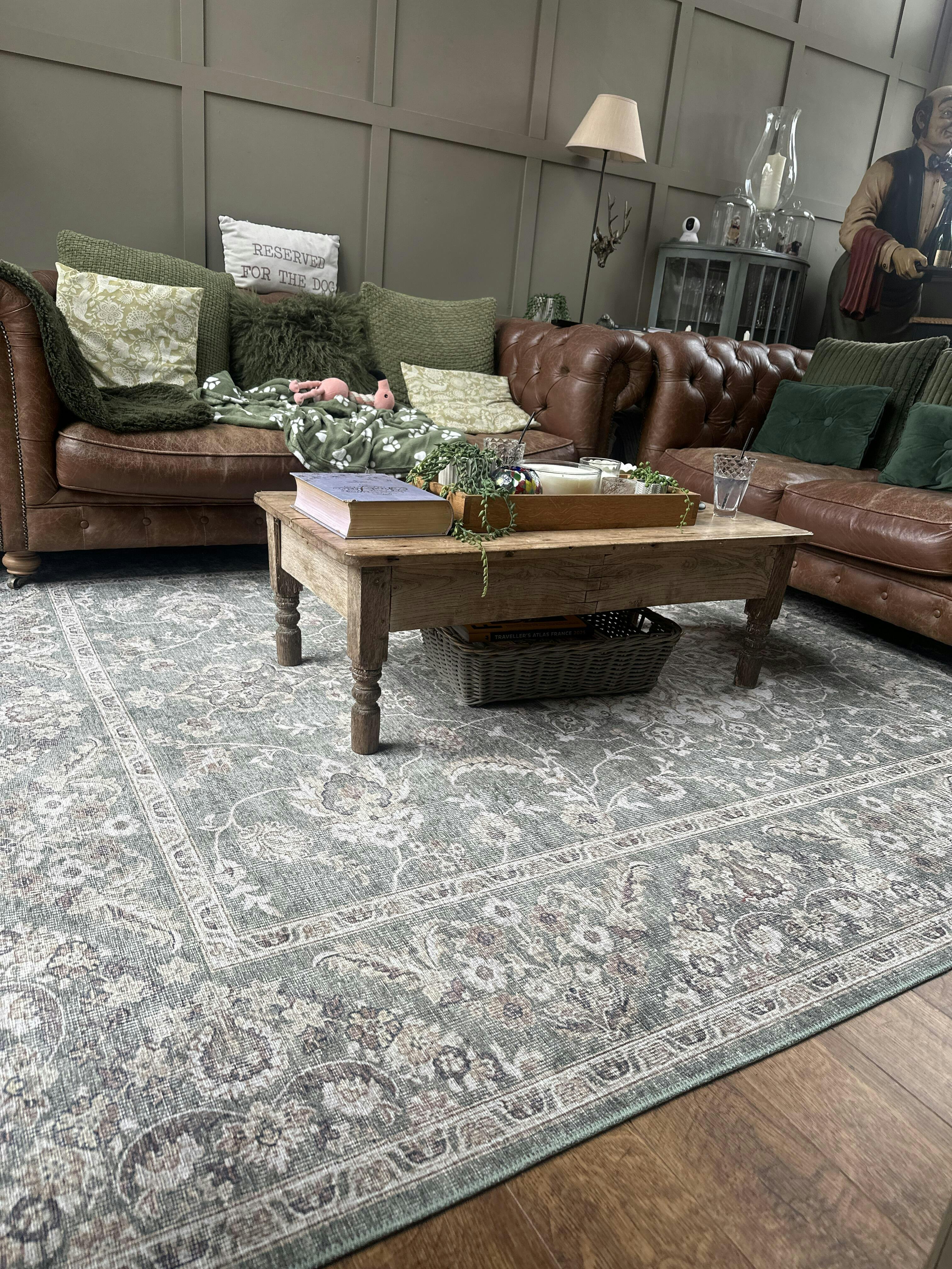 Whispered Heritage Traditional Green Washable Rug | JUSTRUG