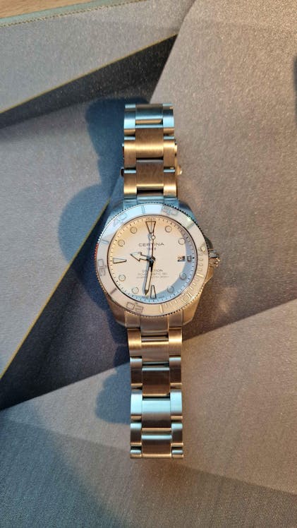 Buy Oris Rectangular 01 561 7783 4063 07 19 16 now in the