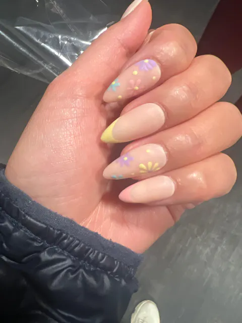 K&K Accessories & Nails