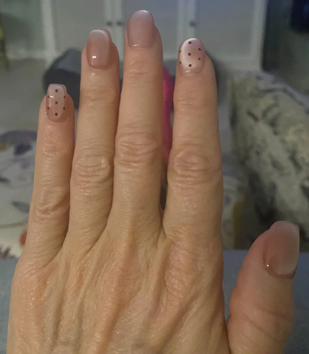 Ichigo Pop! Press-On Nail Set – Kaiju Nails