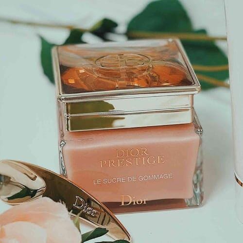Tẩy Da Chết DIOR Prestige Le Sucre De Gommage – Kallos