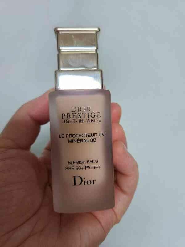 Kem Chống Nắng DIOR Prestige Le Protecteur UV Jeunesse Et Lumière