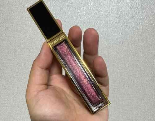 Son TOM FORD Gloss Luxe #24 Honeyed Coral – Kallos