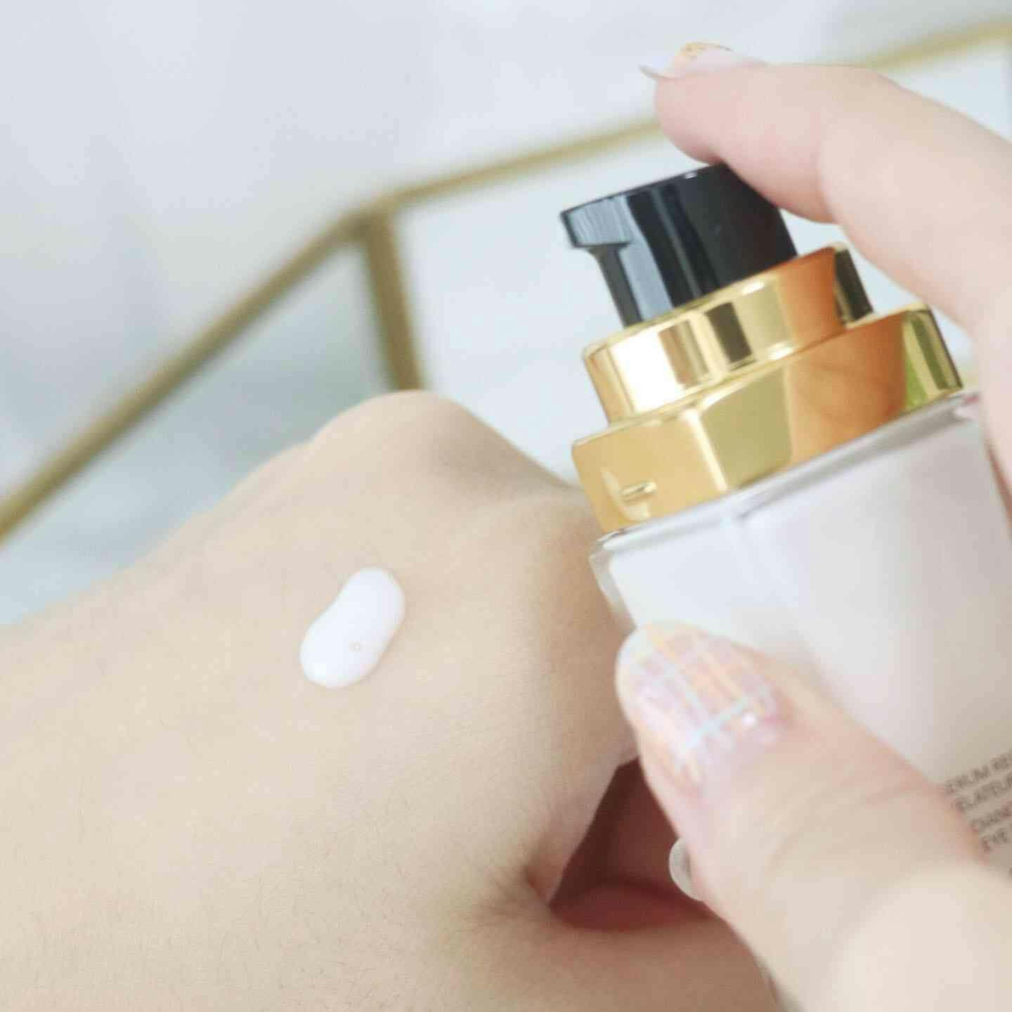 Dưỡng Mắt CHANEL Sublimage L'Essence Fondamentale Yeux Eye Serum
