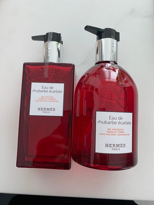 Sữa Tắm Gội HERMÈS Eau de Rhubarbe Ecarlate Hair & Body Shower Gel