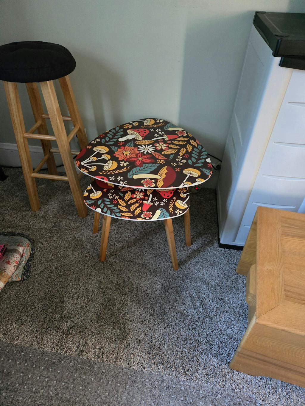 Merry Mushroom Nesting Tables, Mid Mod Floral Kitsch Accent Furniture