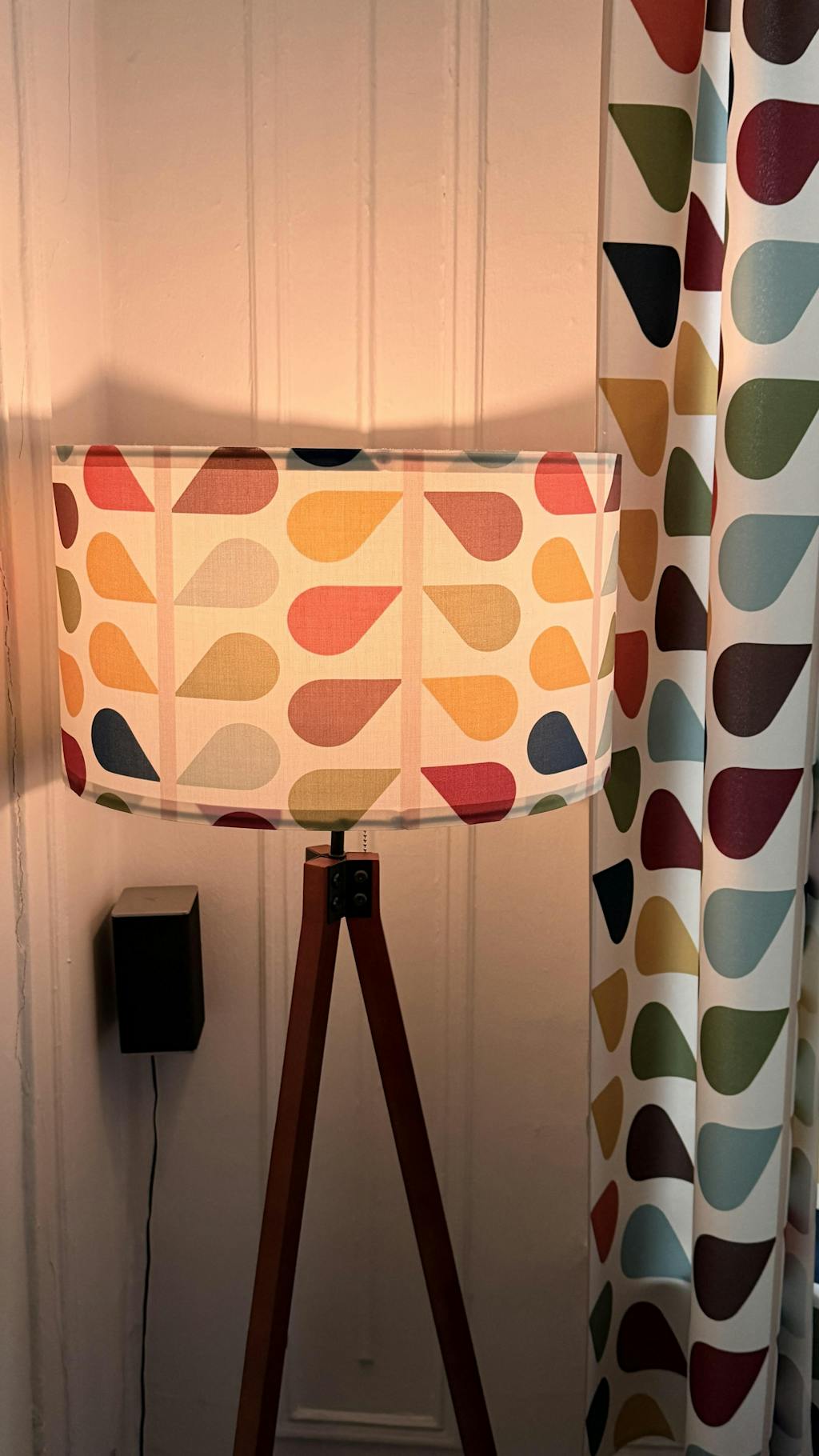 Mid Century Modern Tripod Floor Lamp Retro Scandi Leaf Lighting Decor