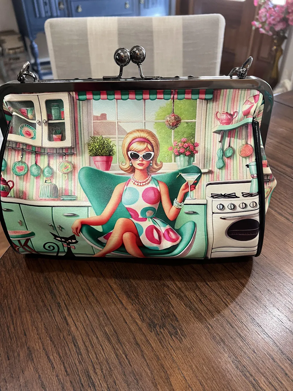 Retro 1950s Kitschy Housewife Atomic Cat Kiss Lock Handbag