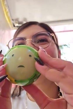 Smiski Straps 1 (Llavero Caja Sorpresa)