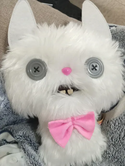 Fuggler Alley Cats : Gato Blanco (Peluche)