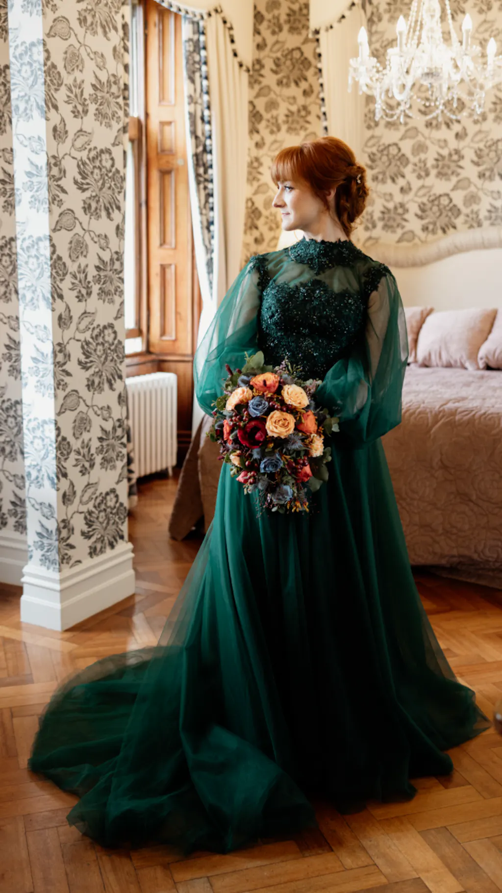 green emerald velvet dress Tesamy Evening dress