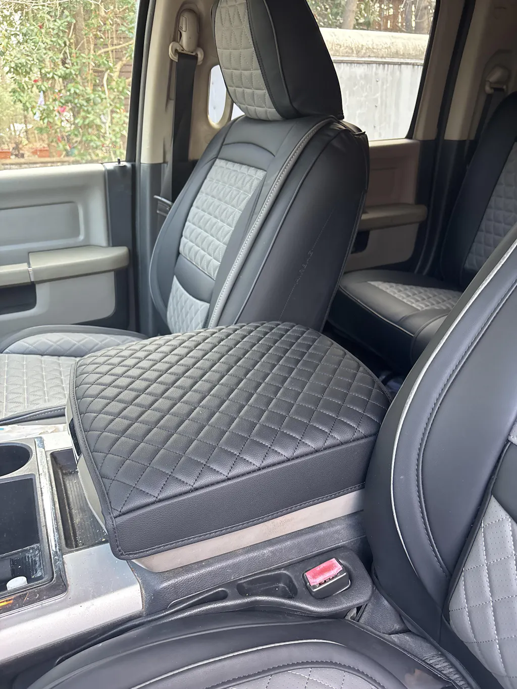 Center Console Armrest Cover Protector for Bucket Seat 2009-2018 Dodge RAM 1500 2500 3500