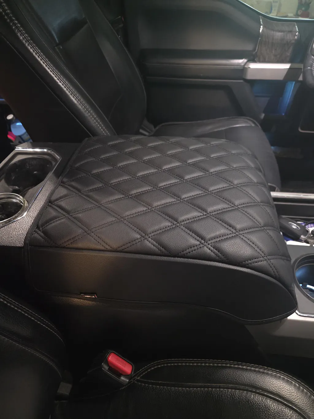 Center Console Armrest Cover Pad for Bucket Seat 2015-2020 Ford F150, 2017-2022 F250 F350 F450 F550 Super Duty, 2018-2024 Ford Expedition