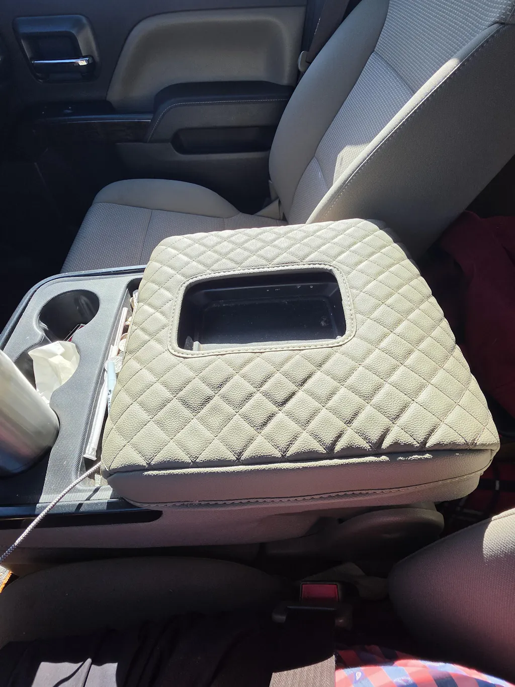 Center Console Armrest Cover for Jump Seat 2014-2018 Chevy Silverado 1500 2500 3500,2014-2018 GMC Sierra 1500 2500 3500