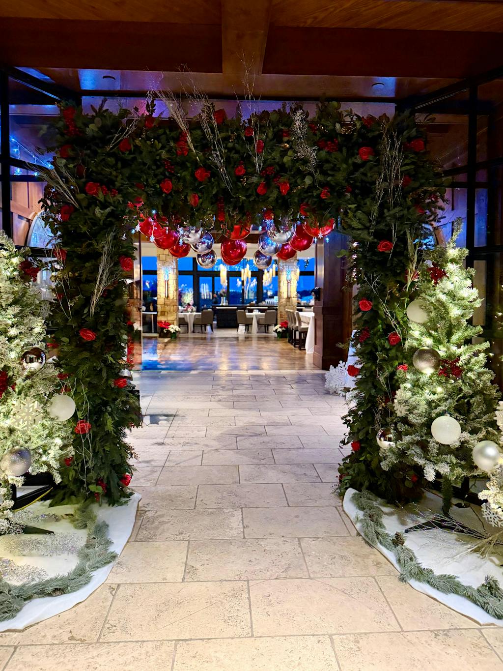 Flower Wall Artificial Fabric 5D Rolling Up Christmas Floral Backdrop