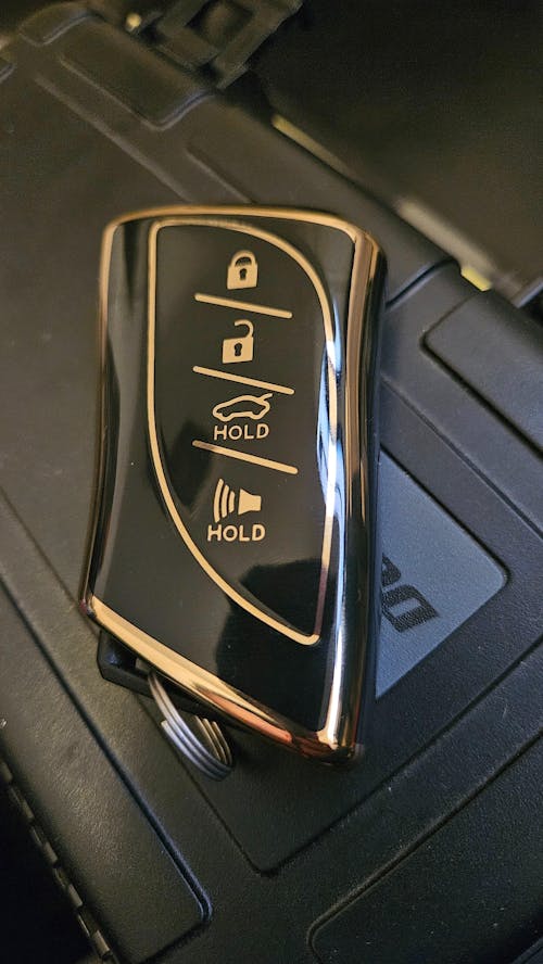 Lexus Car Key Cover (2019+) 4 button | IS200, IS250, IS300, IS350, ES300, RC200T﻿, RC300, RC350, LX570, NX200, NX300, RX350, RX450 key fob cover