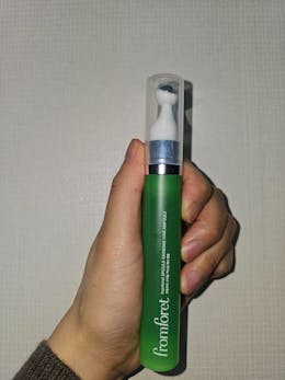 Fromforet spicule-exosome hair ampole