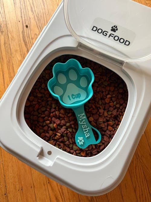 Personalized Paw Shaped Dog Food Scoop