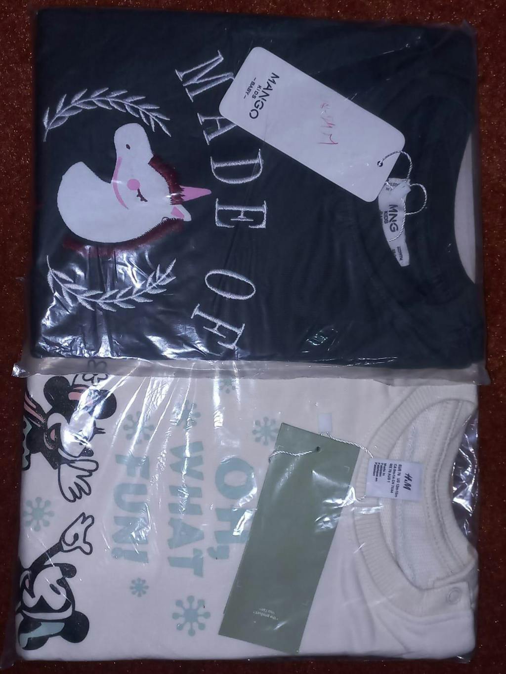 HM Mickey Minnies Oh What Fun Sweatshirt 13743