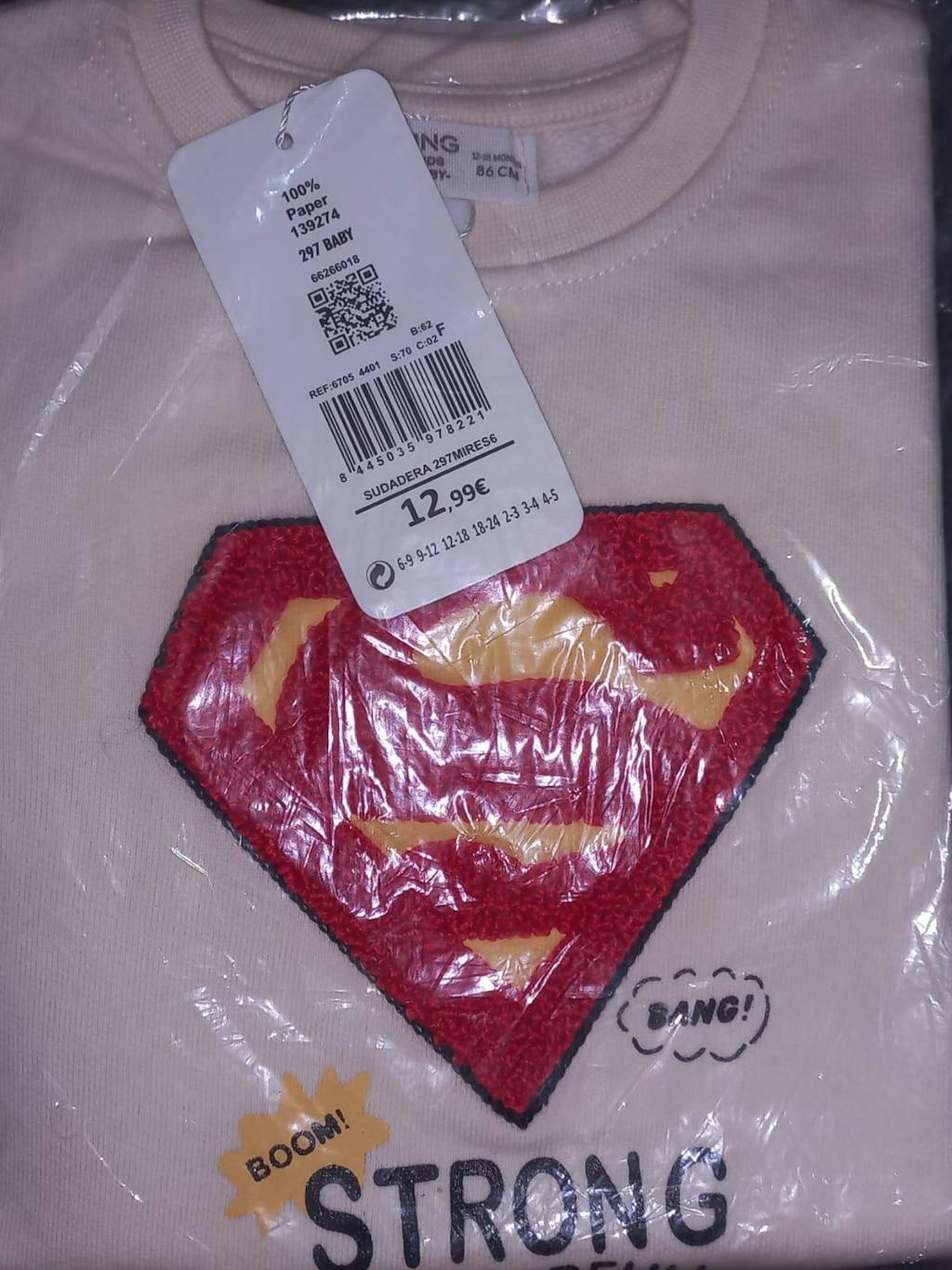 MN Superman Towel Embroided Sweatshirt 13740