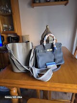 Bolso de mano Pregato Verona Gold Negro