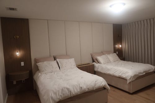 Flash Faceted Crystal Prisms Wall Sconce (Cord)