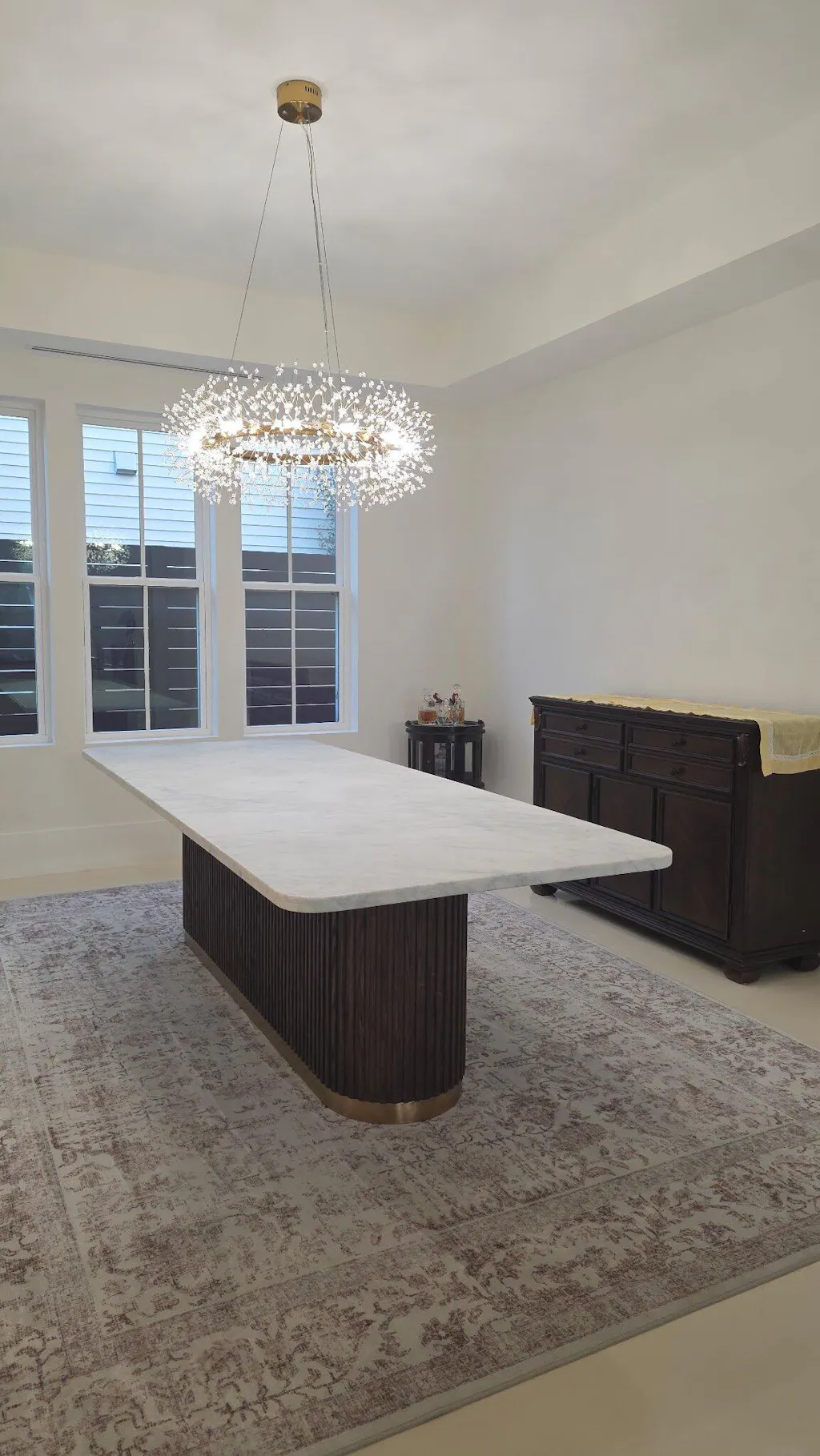 Finnley Dining Table