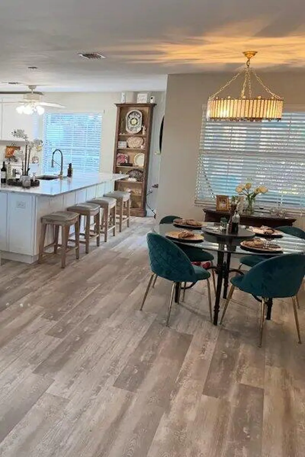 Lailan Antique Glass Lailar Round Chandelier