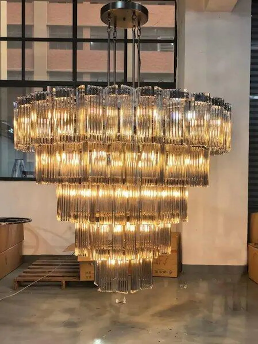 Art Glass Delsia Round Chandelier 60"
