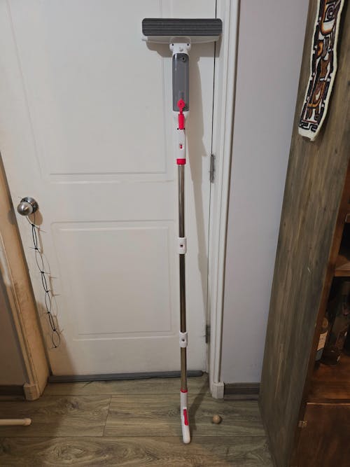 Limpia Vidrios con Aspersor de Largo Alcance 150 cm Clynder 1 un