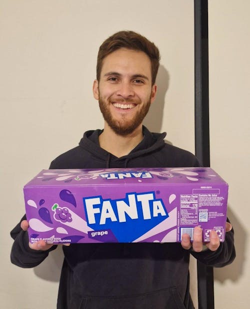 Bebidas Uva Lata Fanta 12 x 355 ml