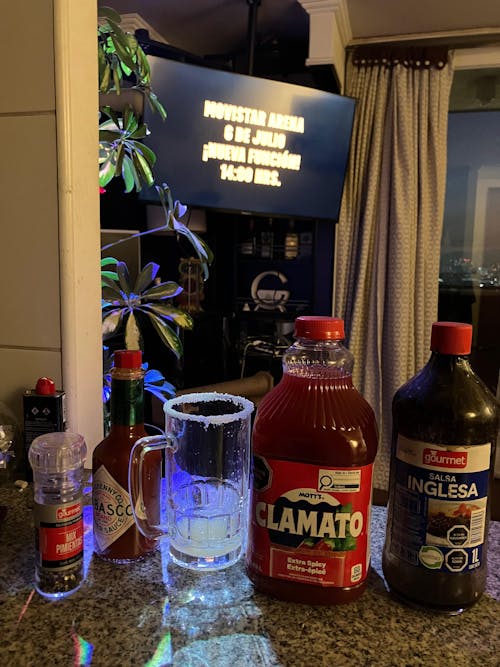 Clamato Extra Picante Mott's 1,89 L